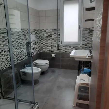 Tortoli' Δωμάτια σε οικογενειακή κατοικία
